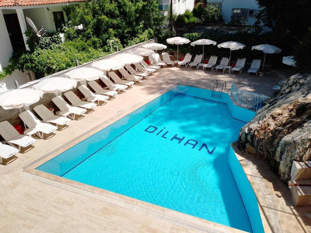 Dilhan photo 5