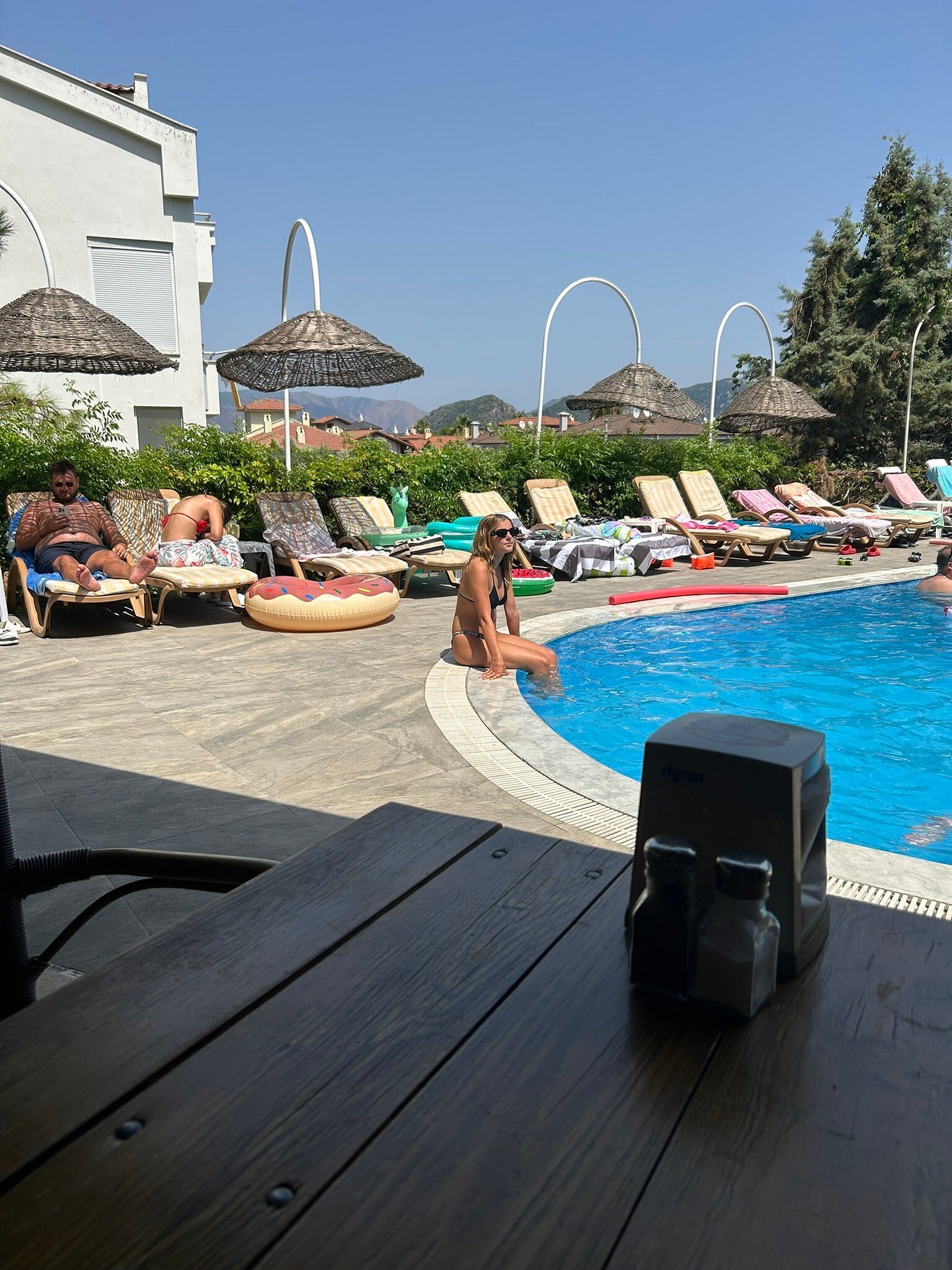 Celik photo 3