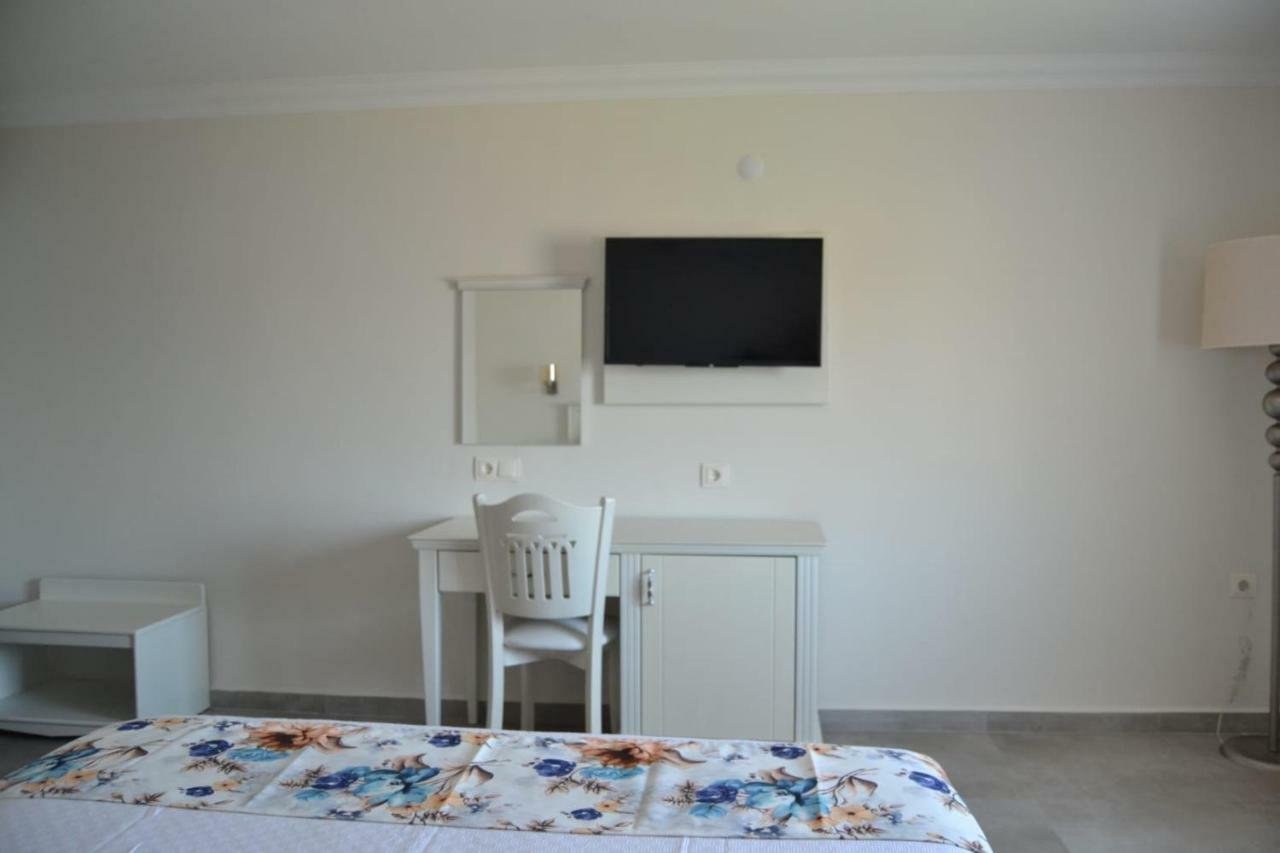 Maris Boutique Hotel photo 24