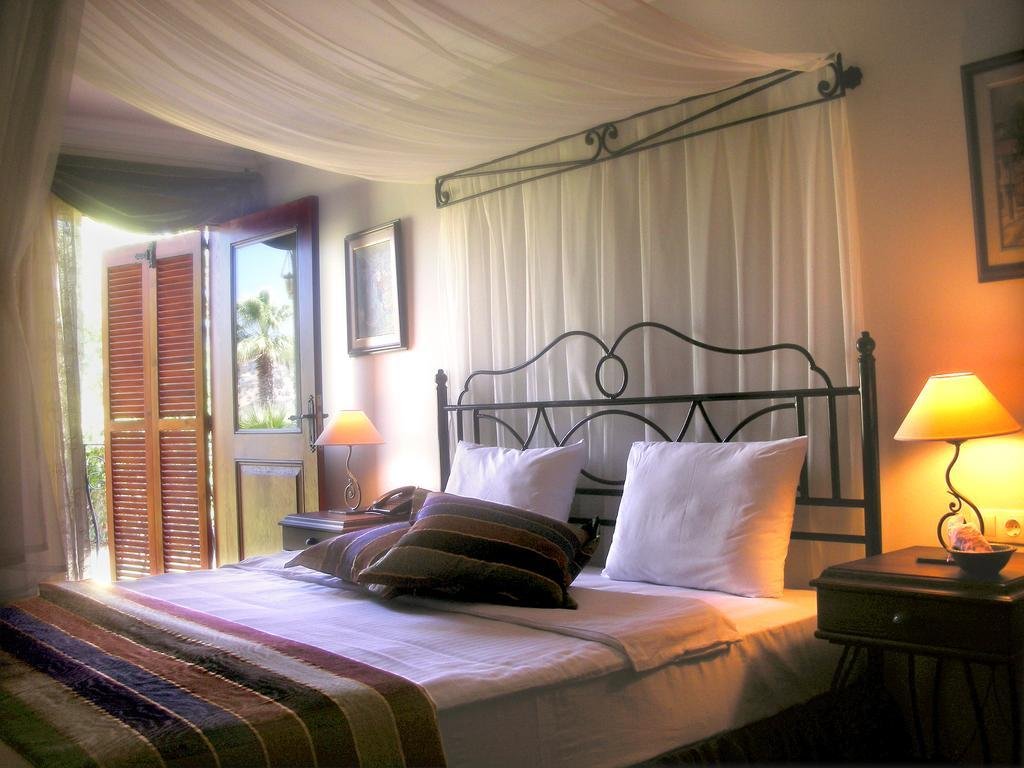 Maris Boutique Hotel photo 17