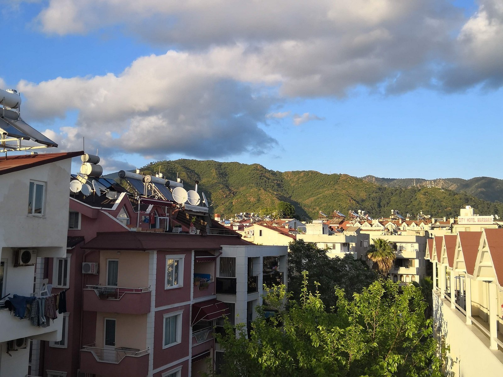 Hallici photo 3