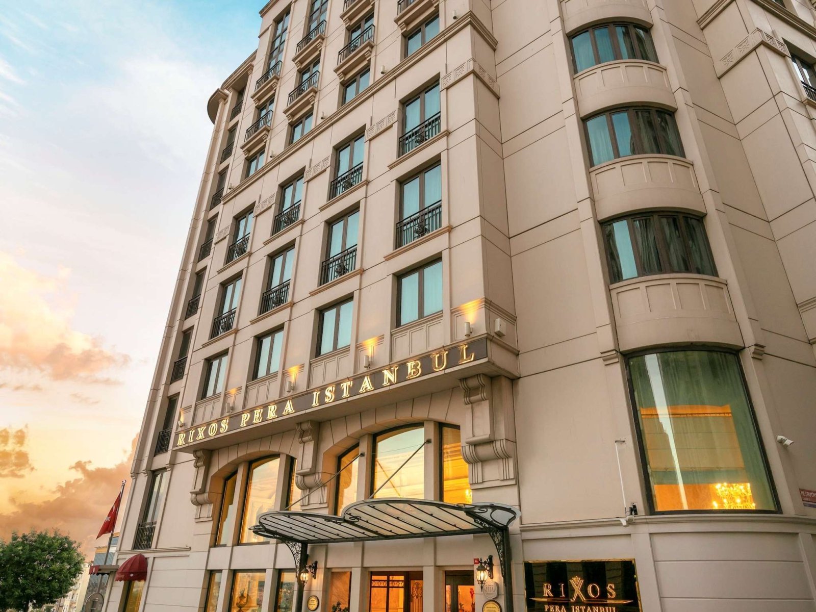 Rixos Pera Istanbul — İstanbul, 5-star hotel