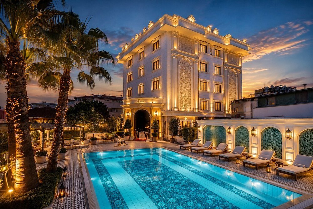 Sura Hagia Sophia Hotel — İstanbul, 5-star hotel