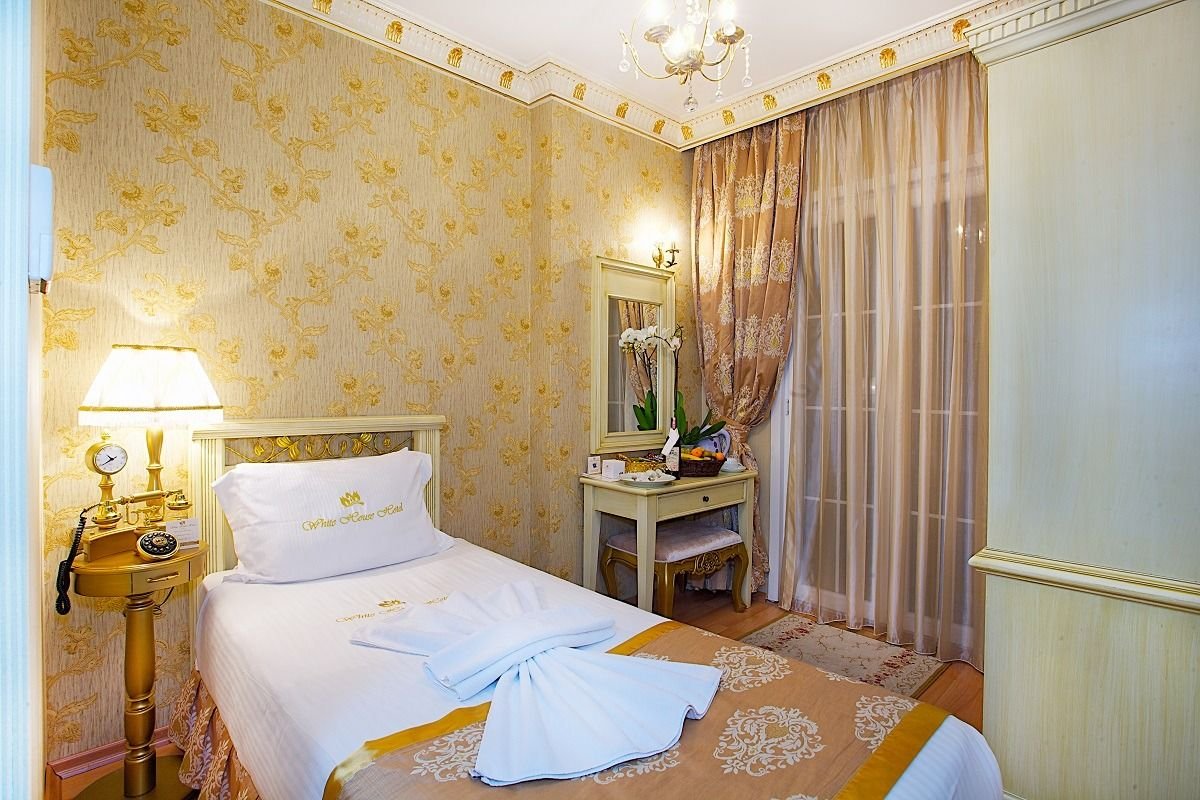 Istanbul Hotel White House photo 24