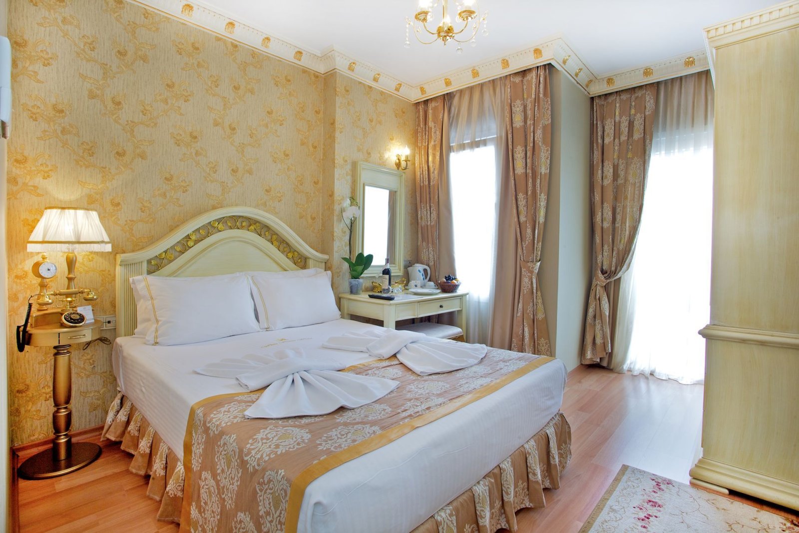 Istanbul Hotel White House photo 21