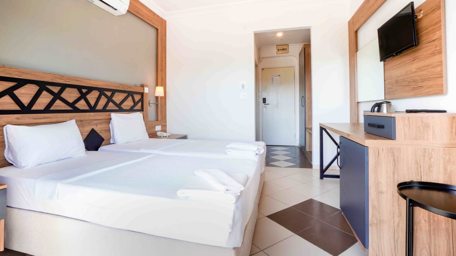 Istanbul Beach Hotel photo 13