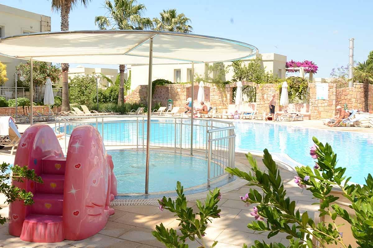 Mandarin Resort & Spa photo 17