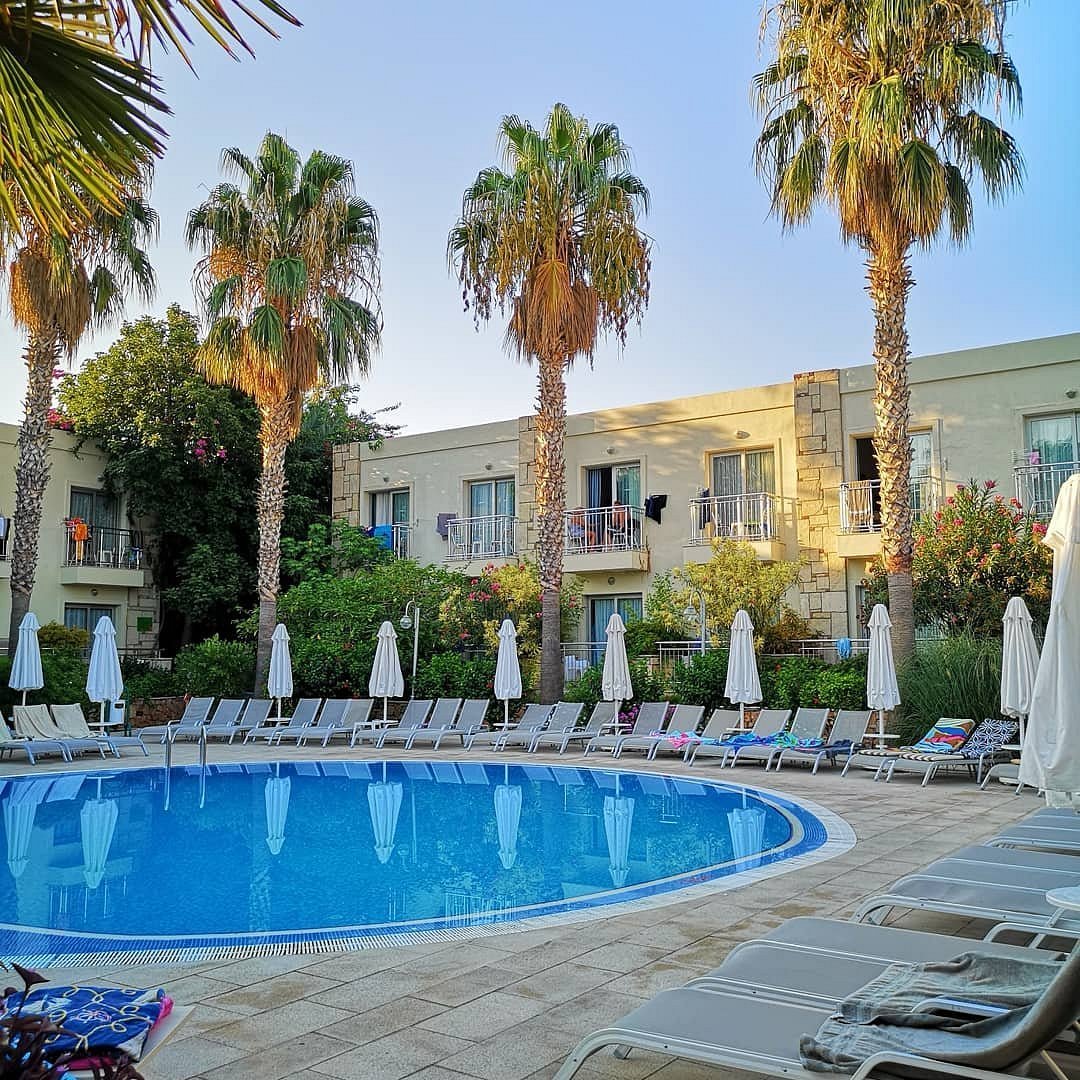 Mandarin Resort & Spa photo 2