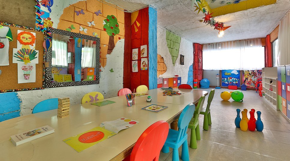Crystal Aura Beach Resort & Spa photo 2