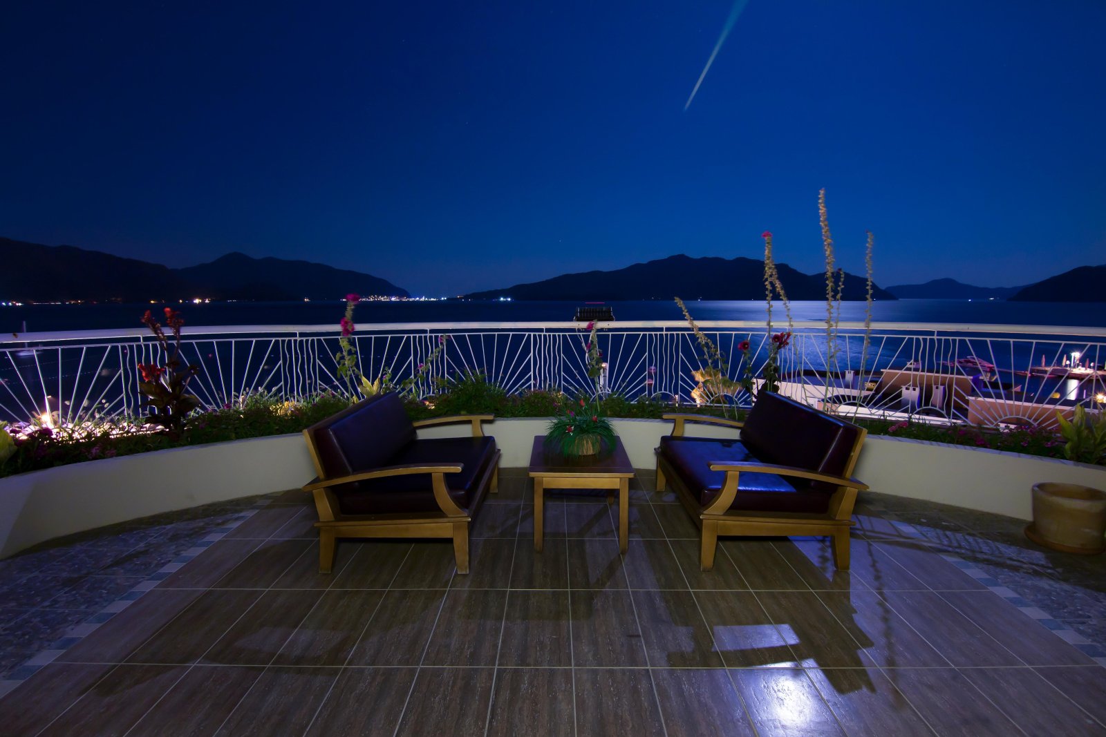Romance Beach Hotel photo 6
