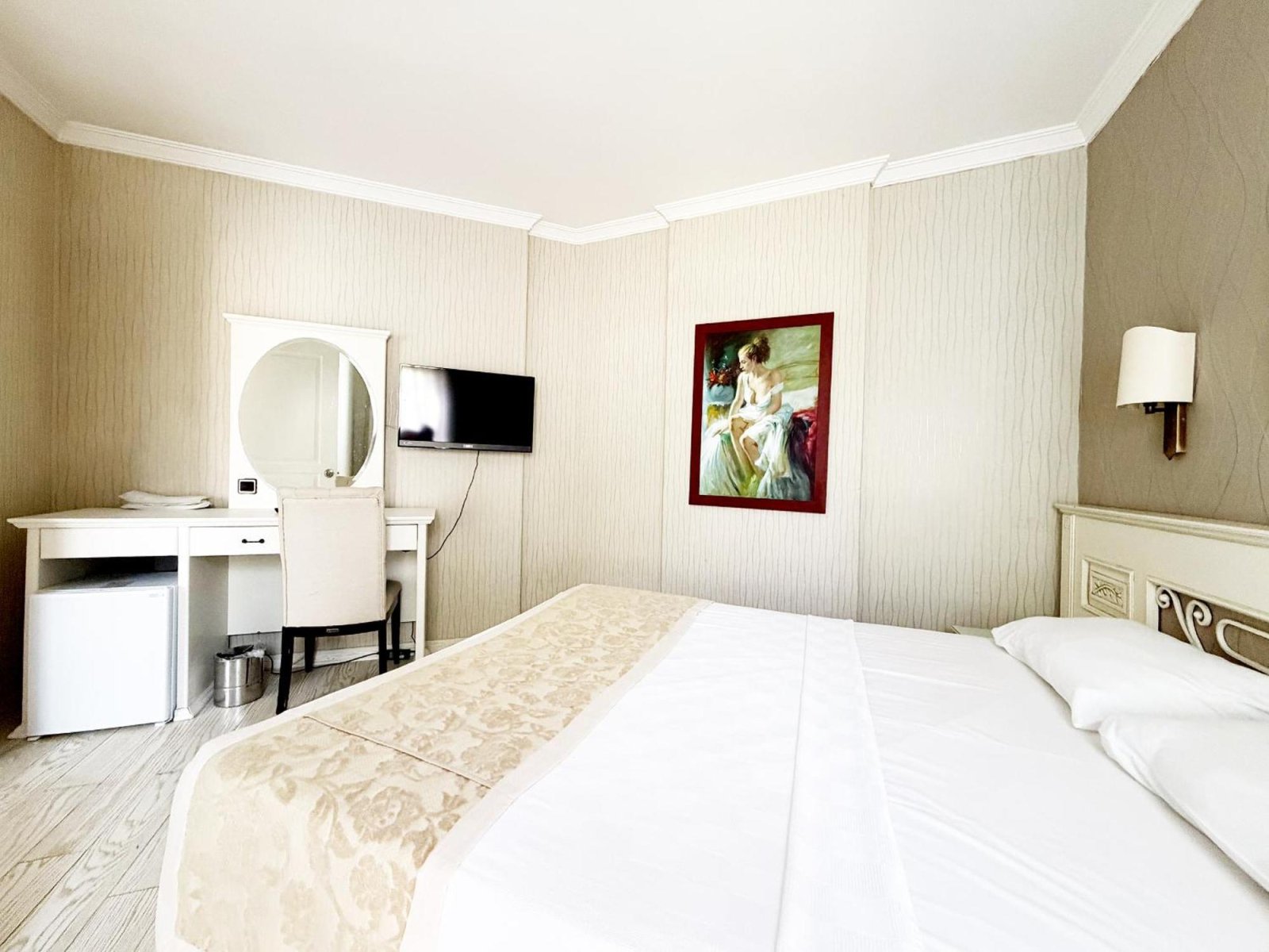 Romance Beach Hotel photo 18