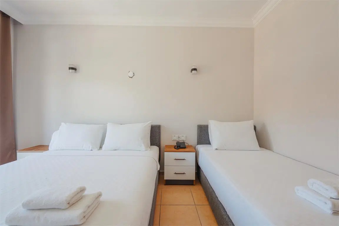 Seven Hotel photo 9