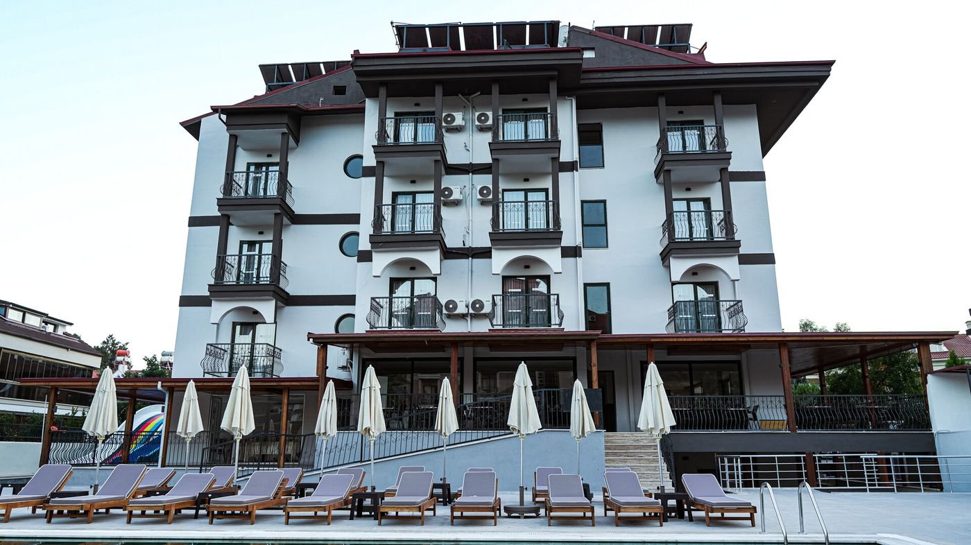 Seven Hotel photo 4