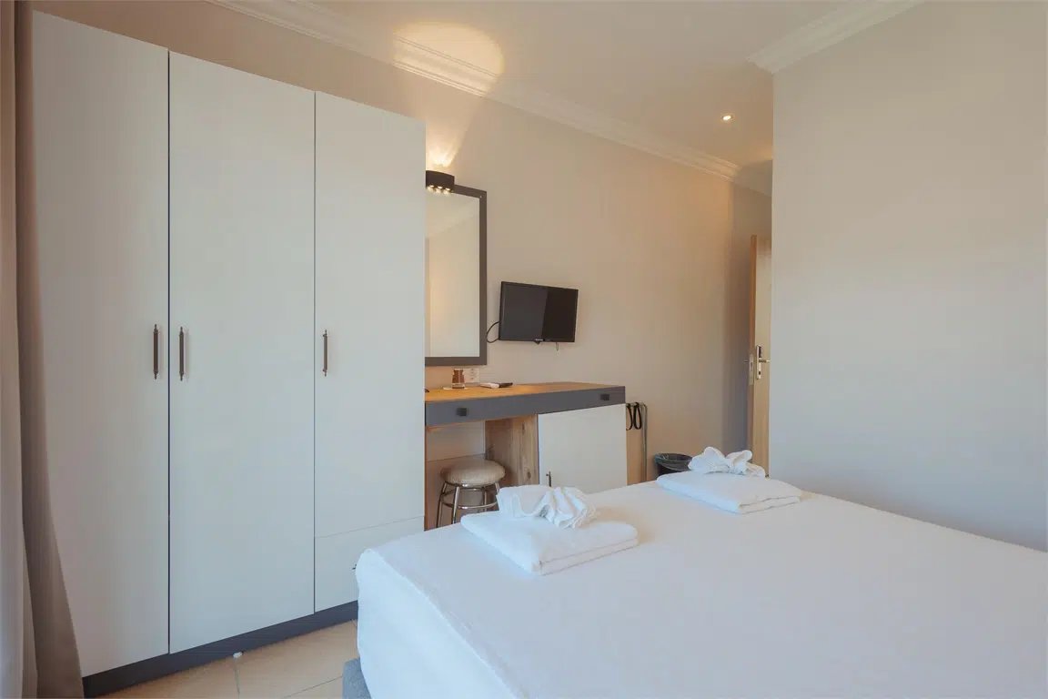 Seven Hotel photo 7