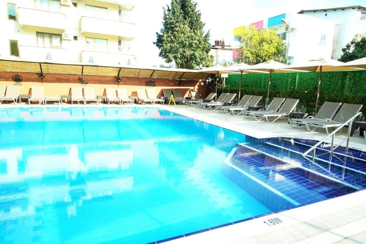 Blue Palace Hotel & Family photo 11