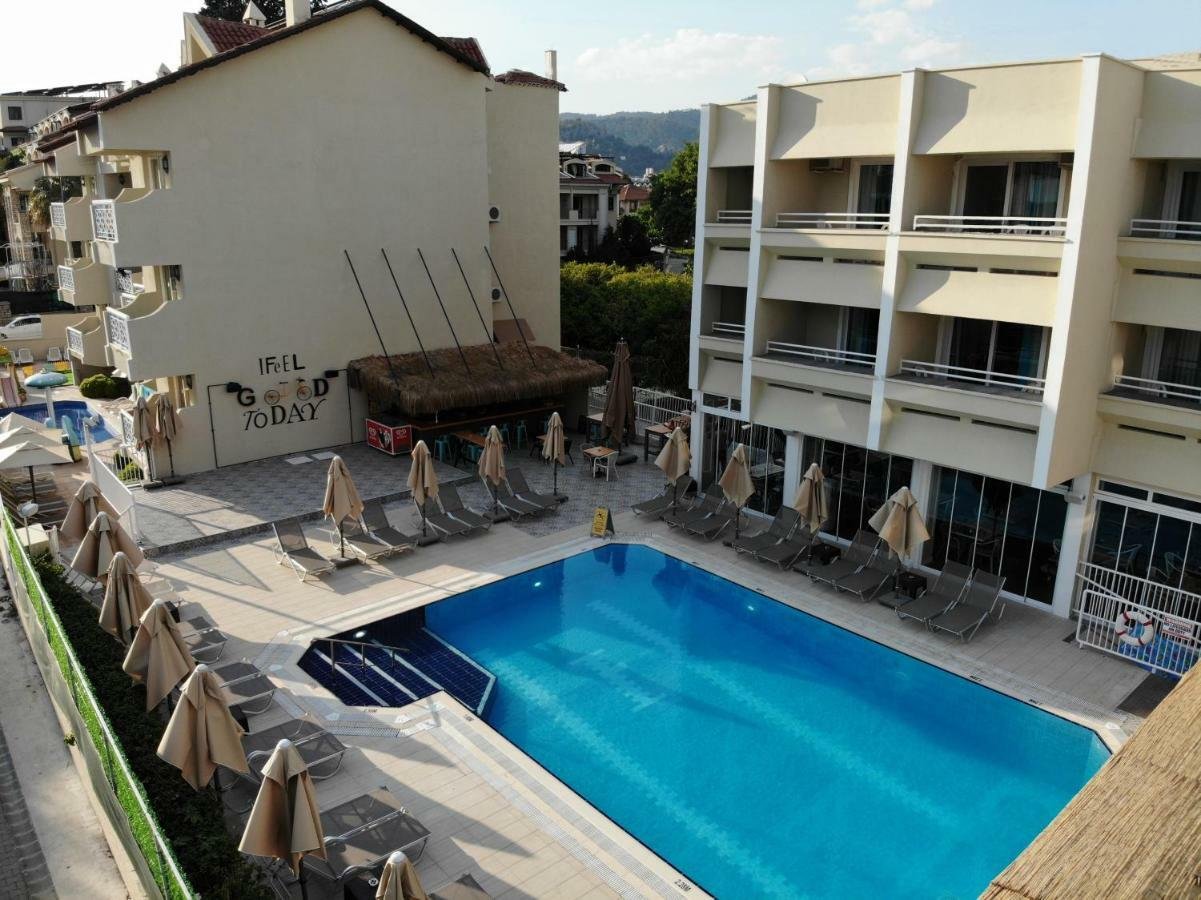 Blue Palace Hotel & Family photo 4