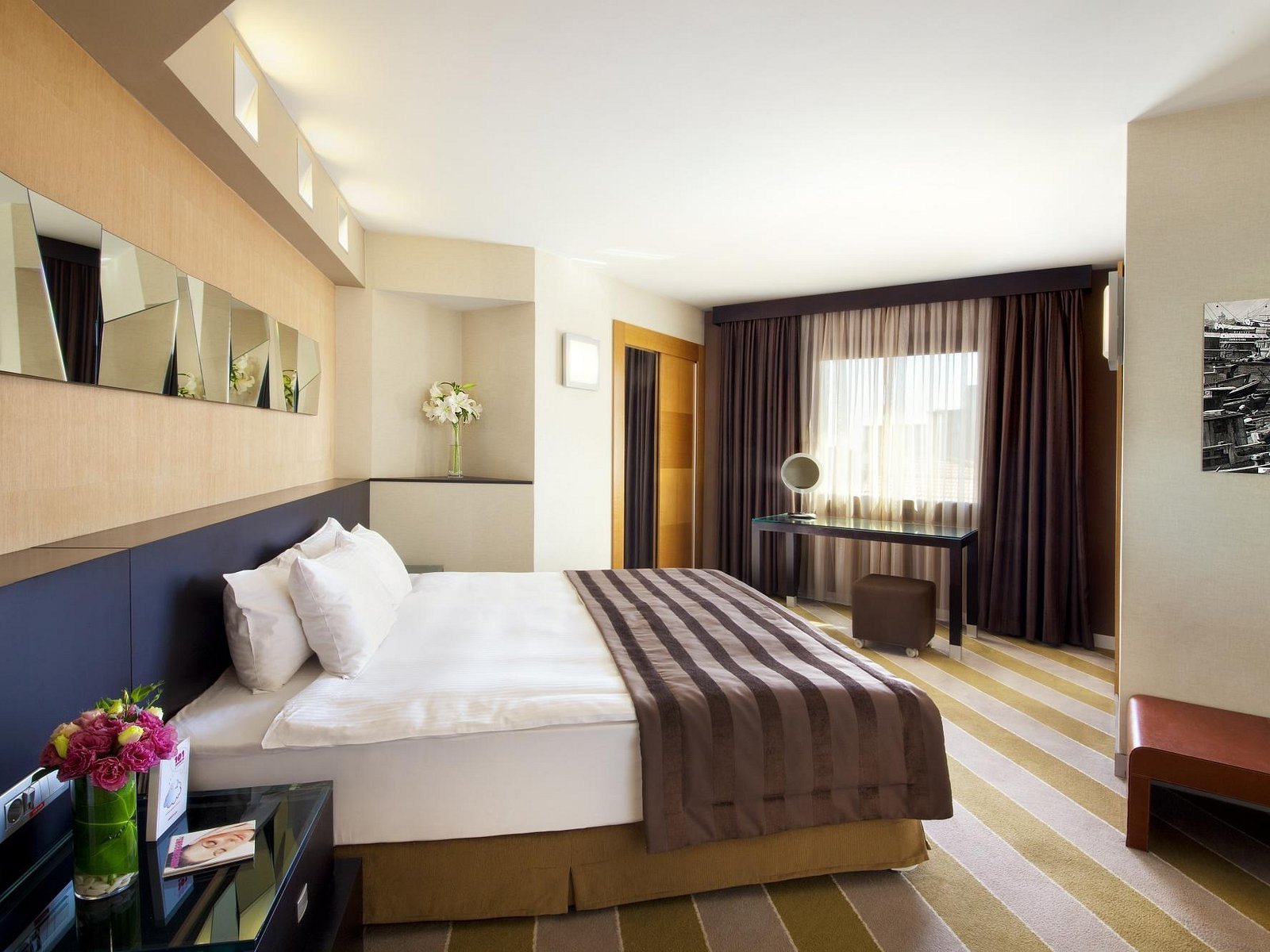 Point Hotel Taksim photo 13