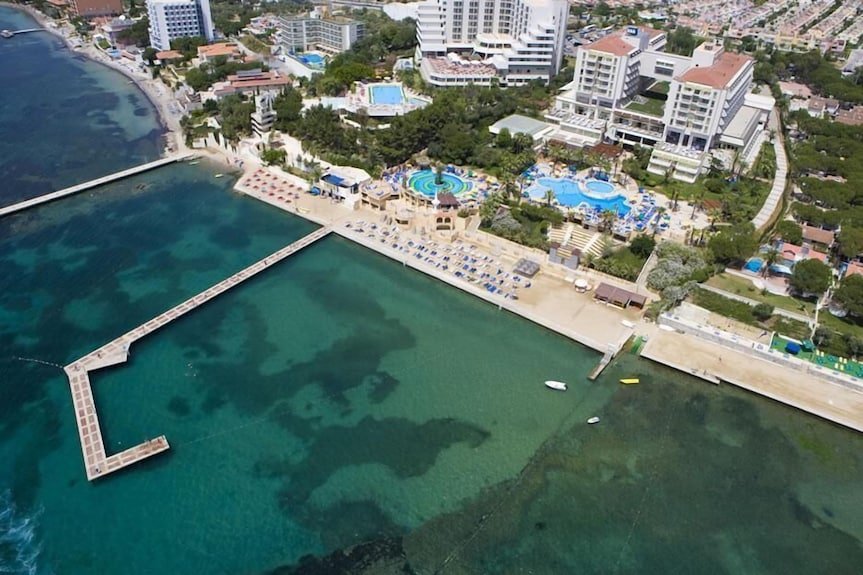 Fantasia Hotel Deluxe Kusadasi photo 9