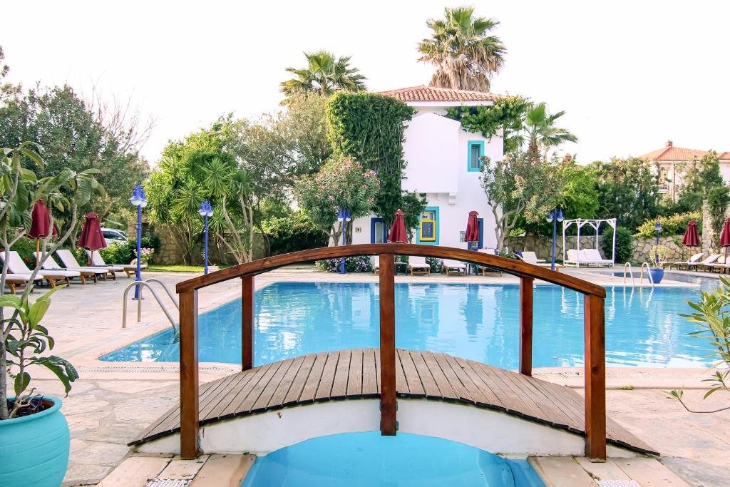Marphe Hotel photo 6