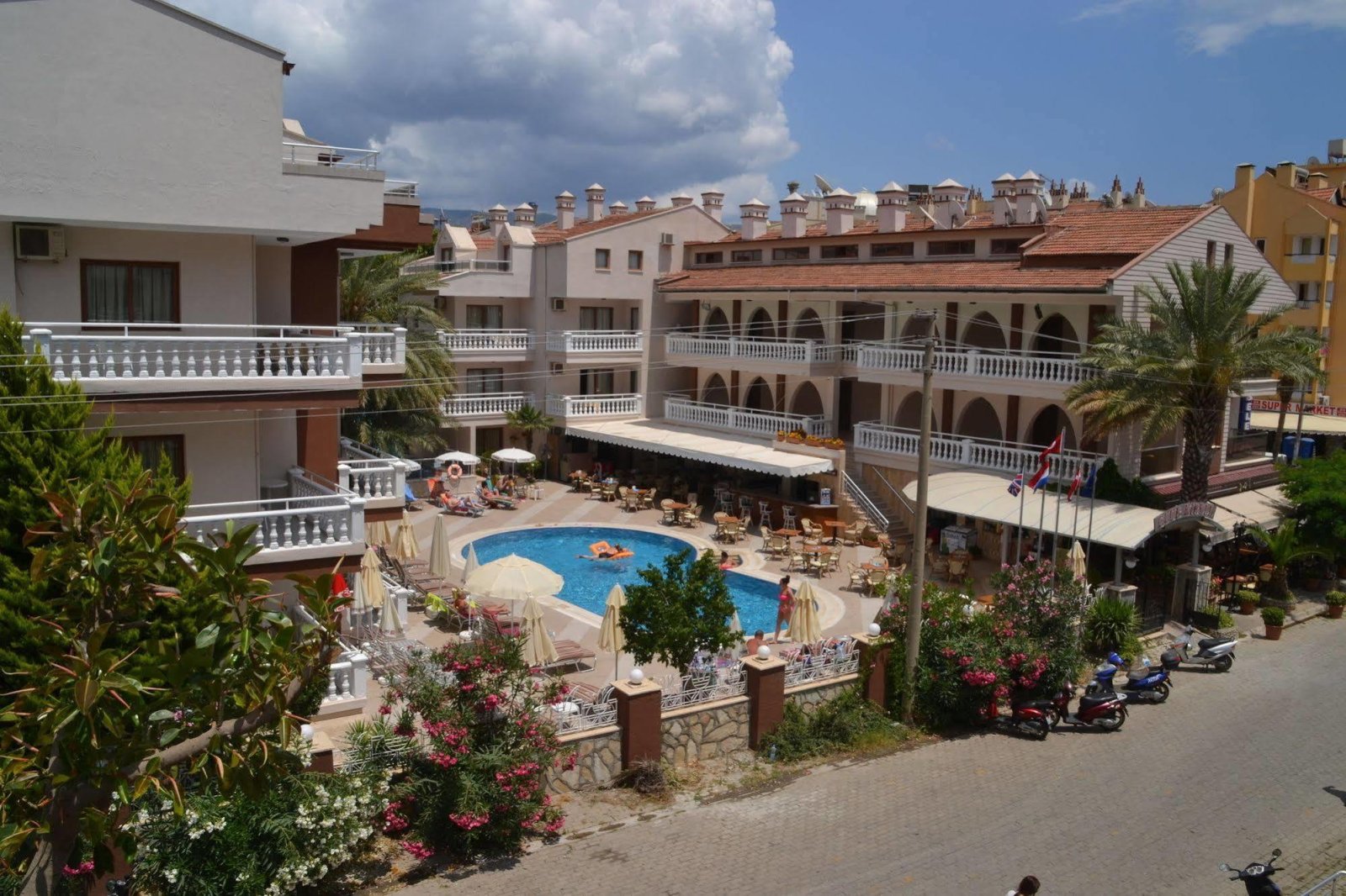 Club Kibele Hotel and Apartments photo 2