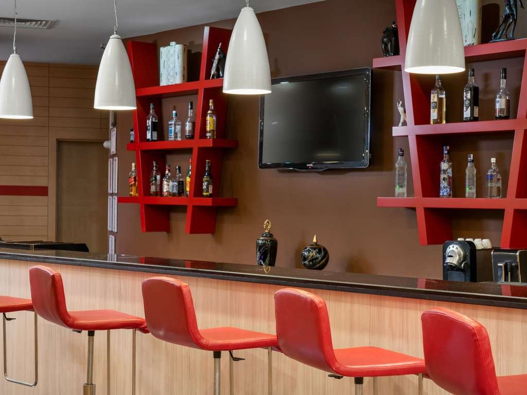 ibis Adana photo 3