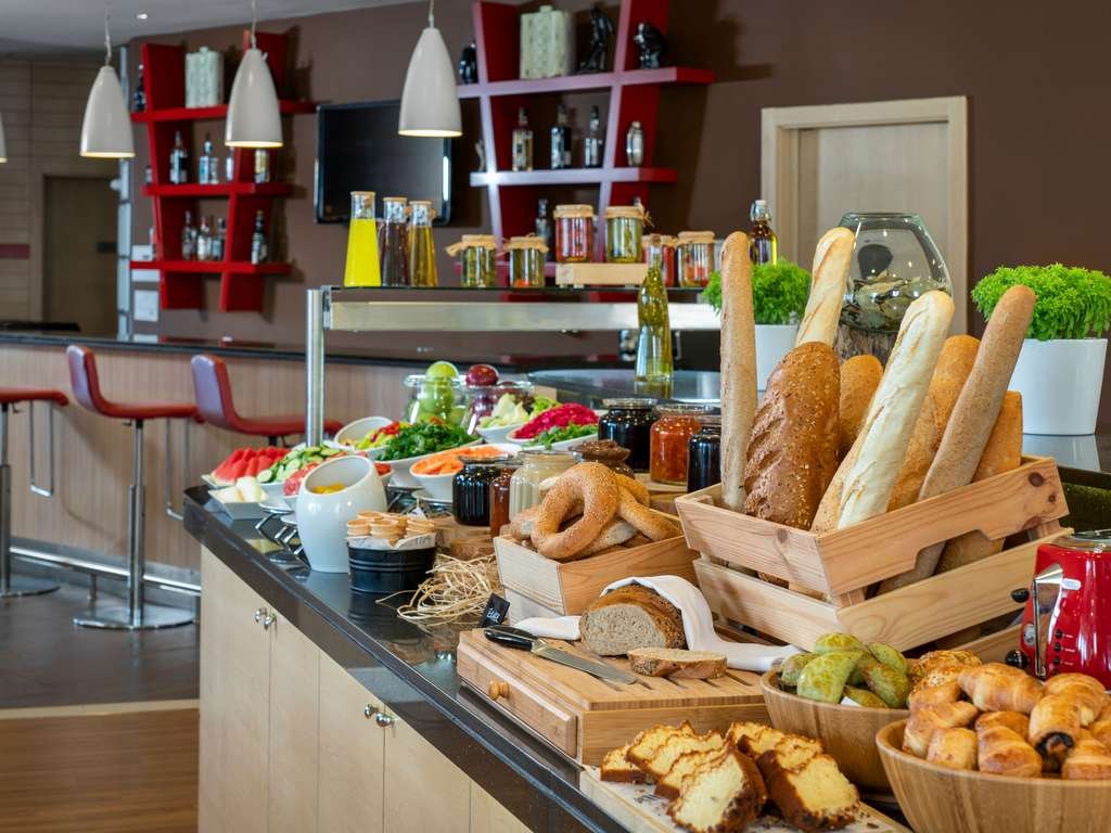 ibis Adana photo 6