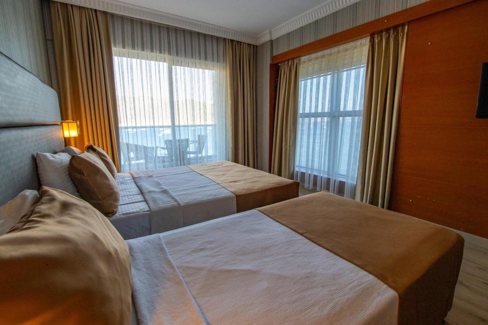 Point Beach Hotel photo 21