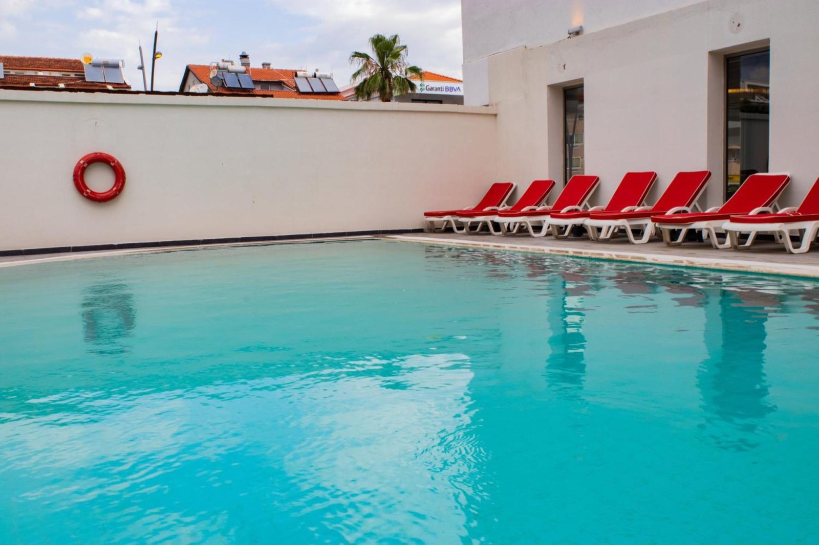 Point Beach Hotel photo 16