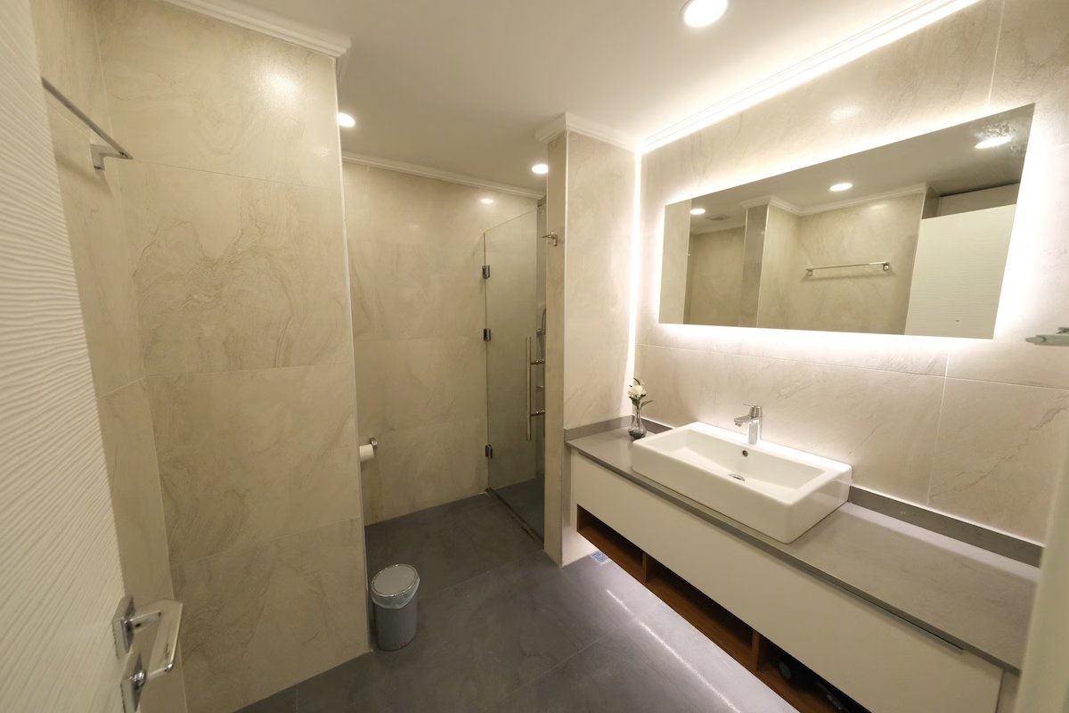 Sky Garden Suites photo 12
