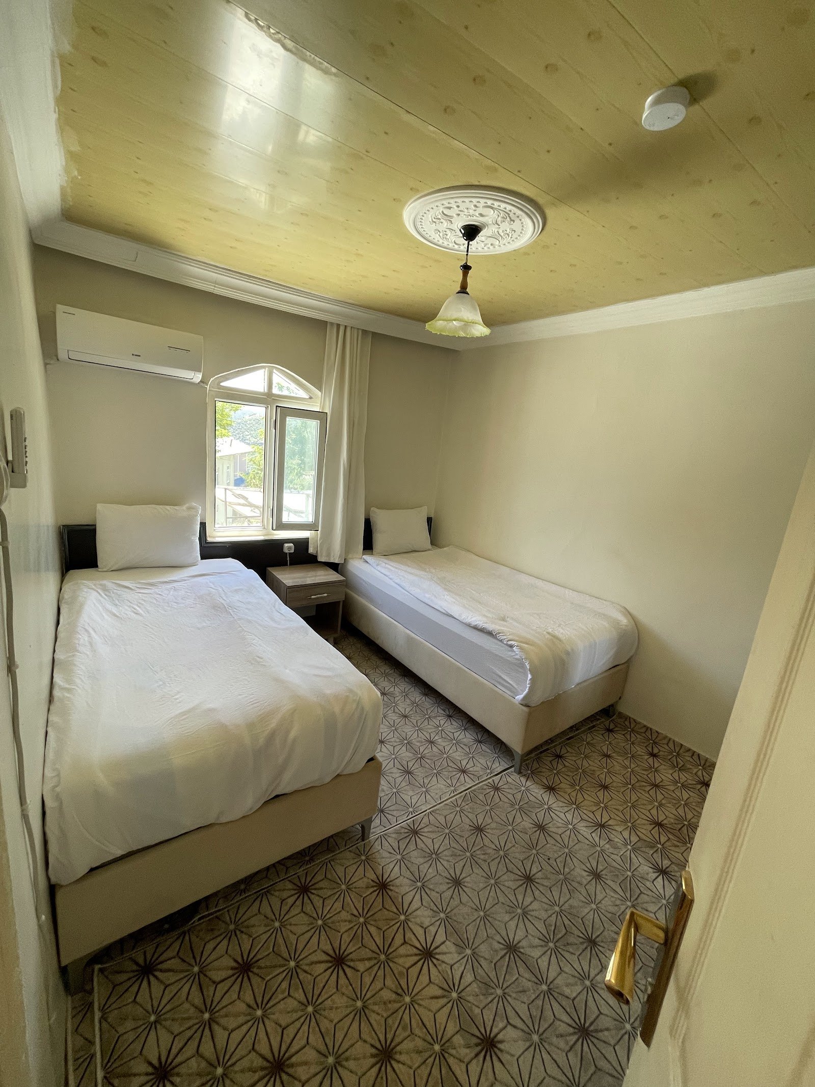 Karadut Hotel ve Pension Nemrut photo 7