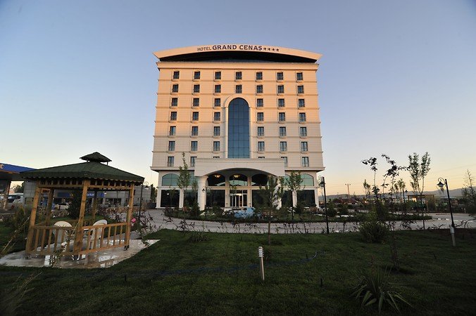 Grand Cenas Hotel — Ağrı