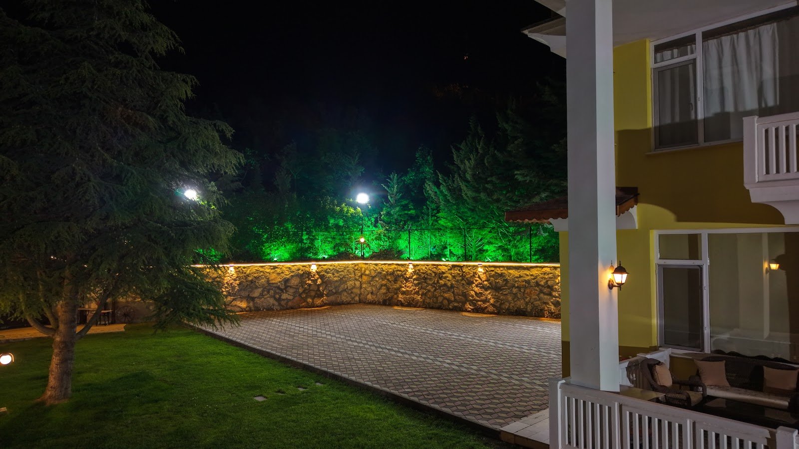 Villa Amesia & Garden photo 2
