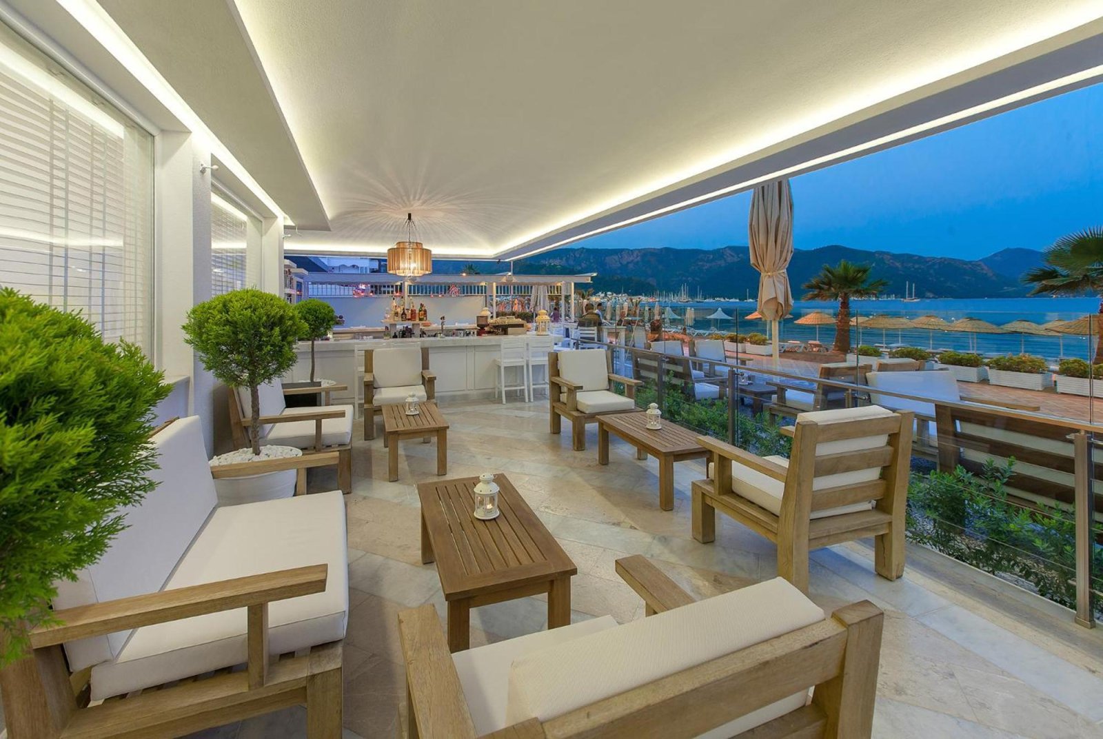 Sunprime Beachfront photo 16