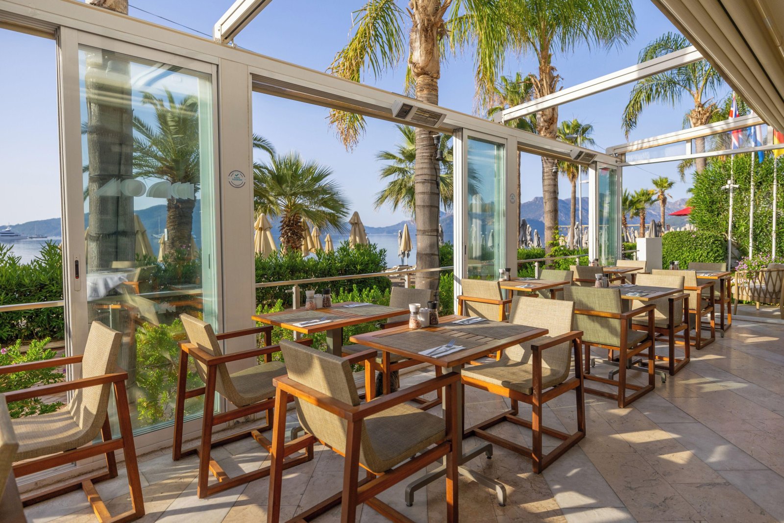 Sunprime Beachfront photo 11