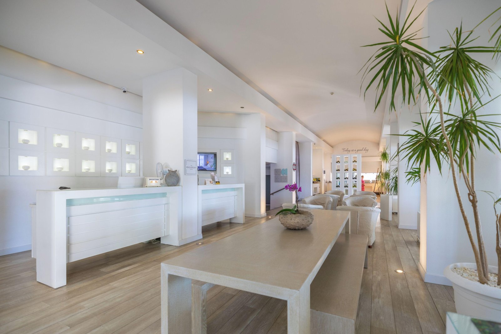 Sunprime Beachfront photo 8