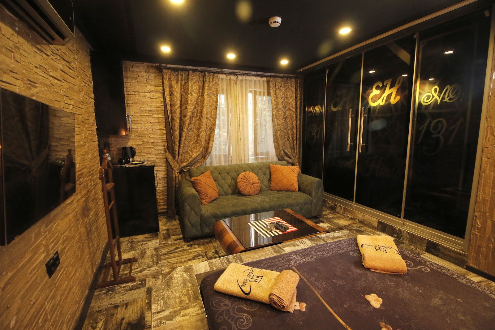 Elegant Otel photo 5