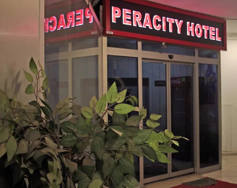 Peracity Hotel photo 2