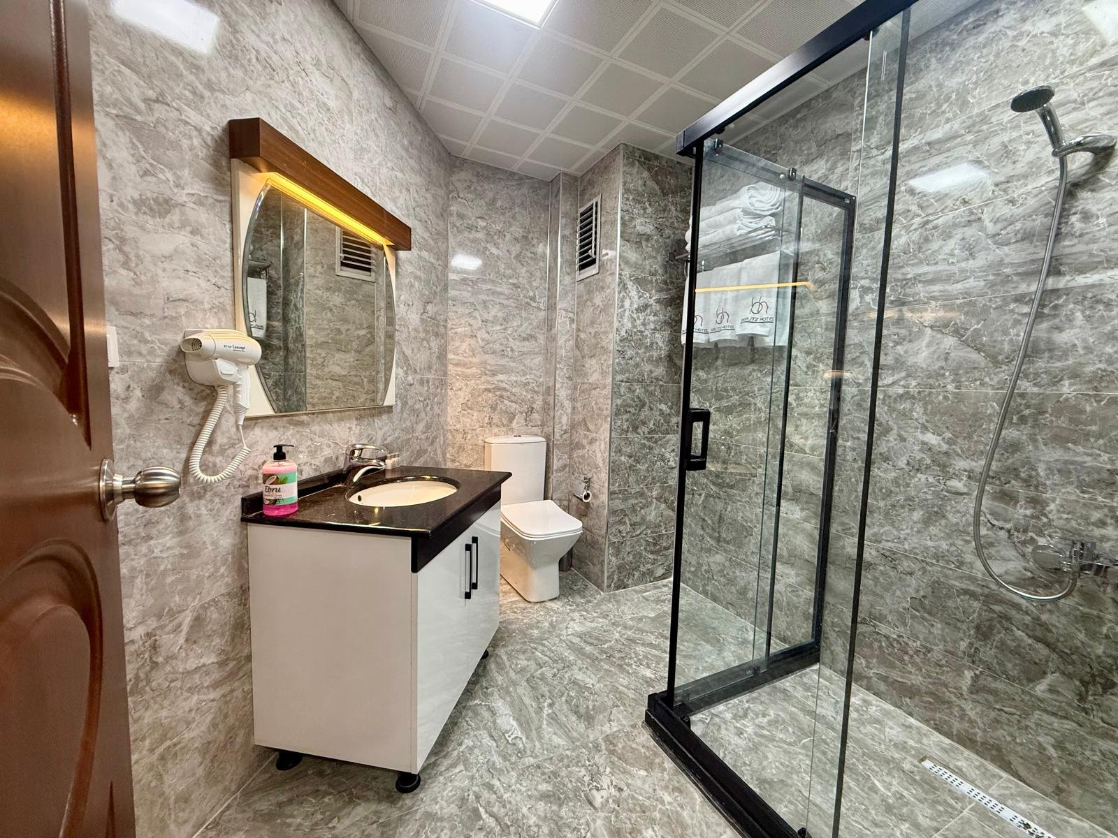 Berlitz Hotel photo 18