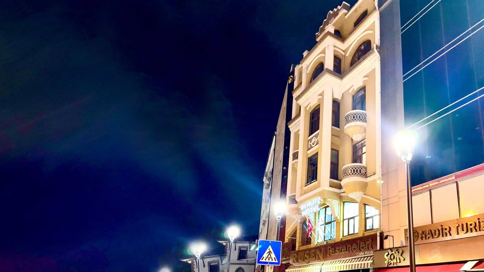 Berlitz Hotel photo 2