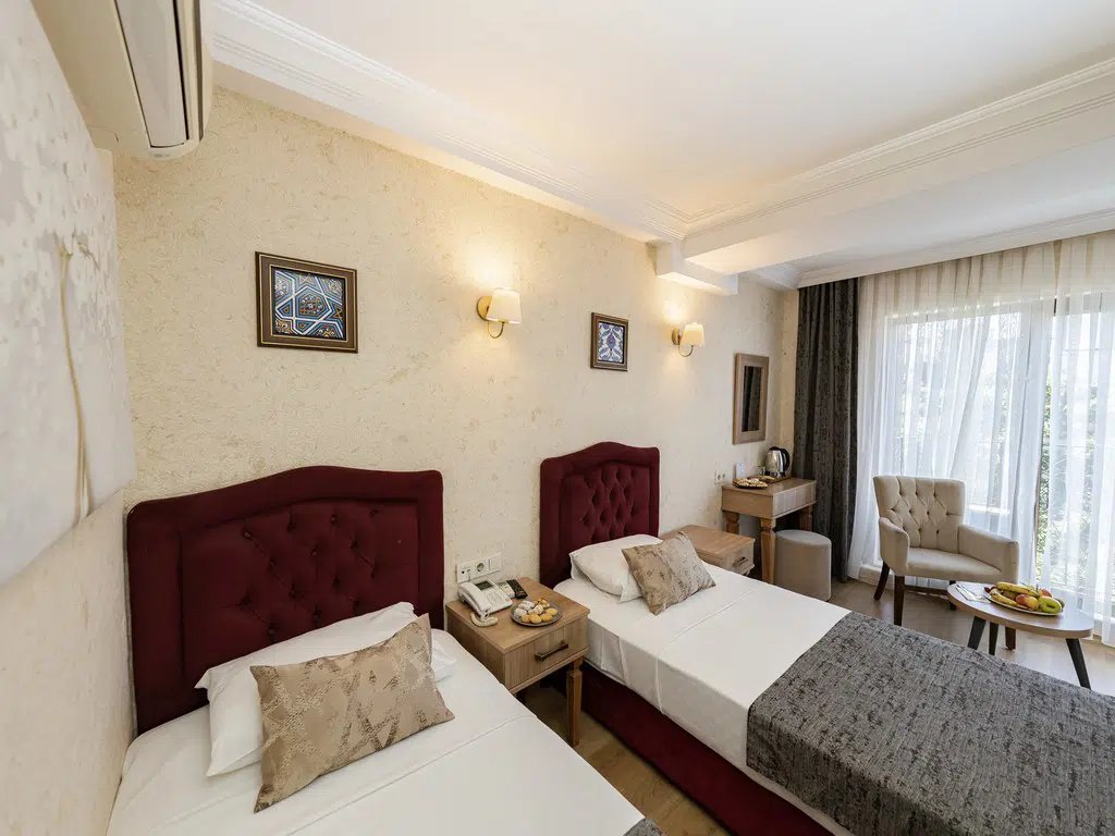 Konur Hotel photo 11