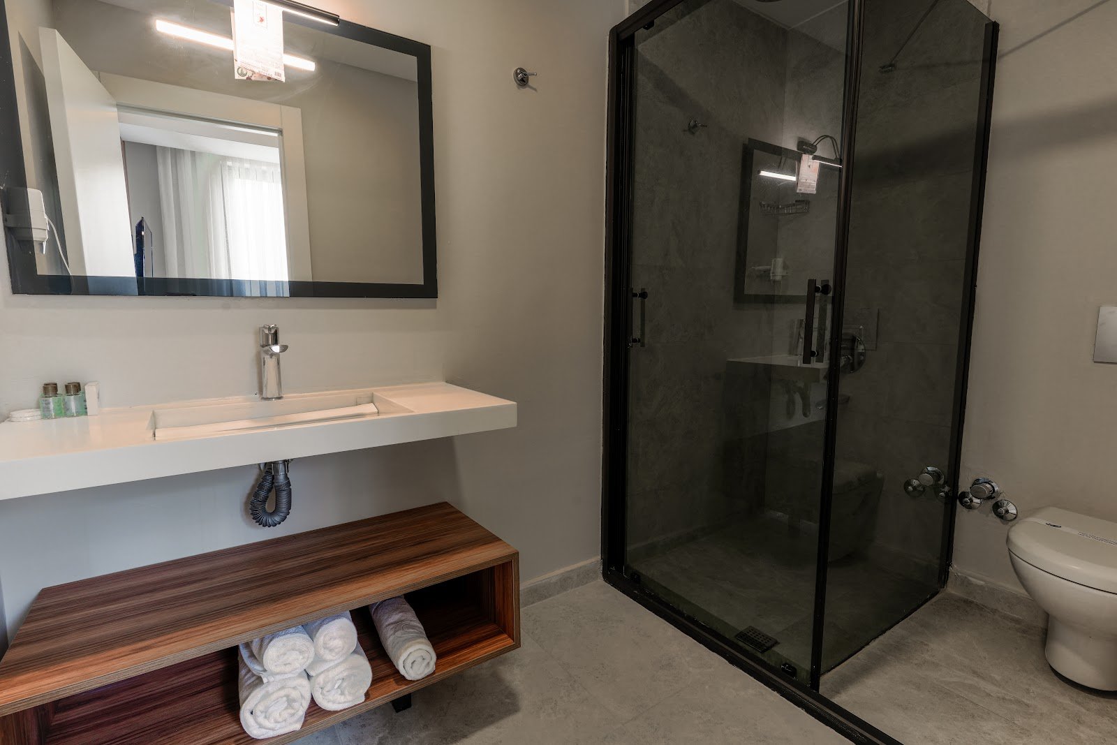 Joyfull Hotel By GNL photo 6