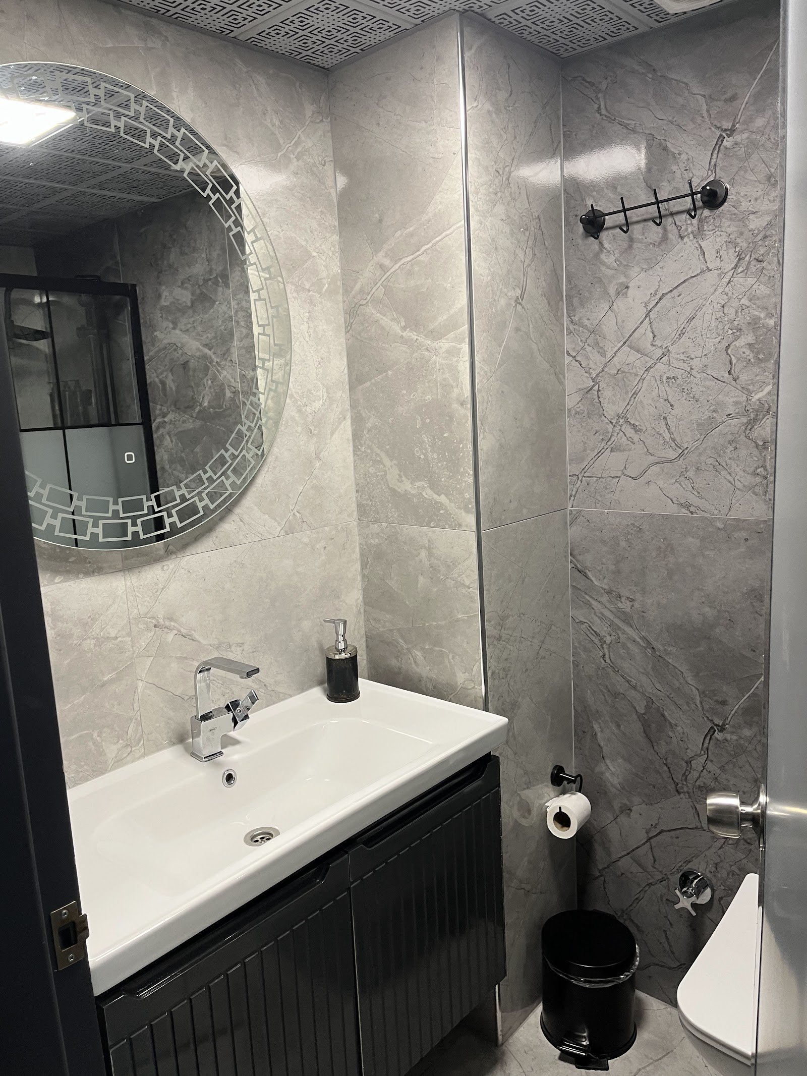 No 58 Hotel photo 10
