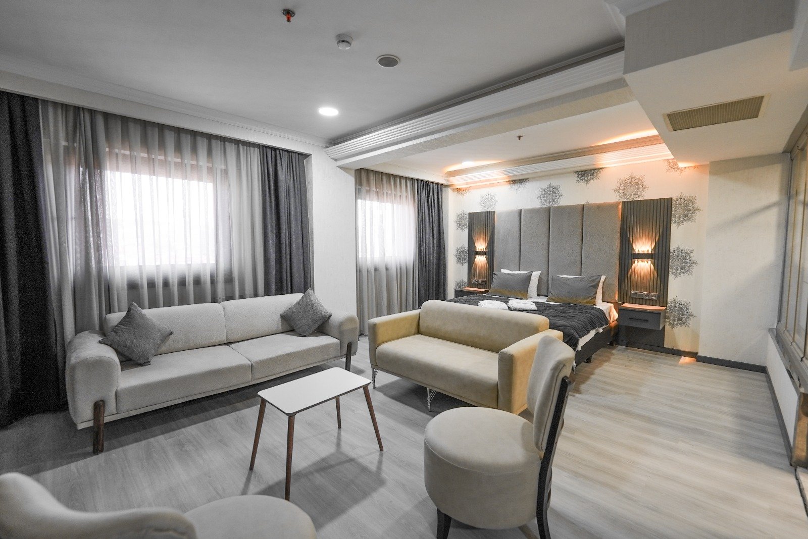 No 58 Hotel photo 7