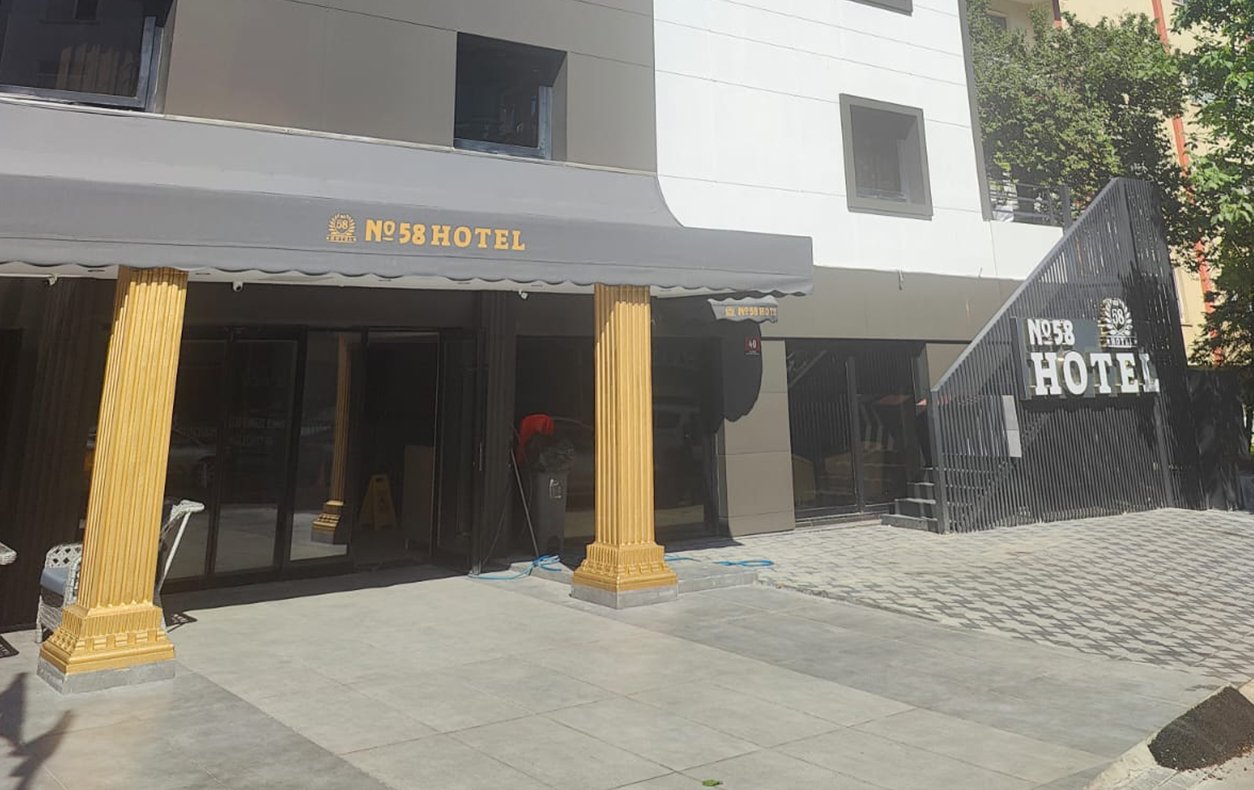 No 58 Hotel photo 3