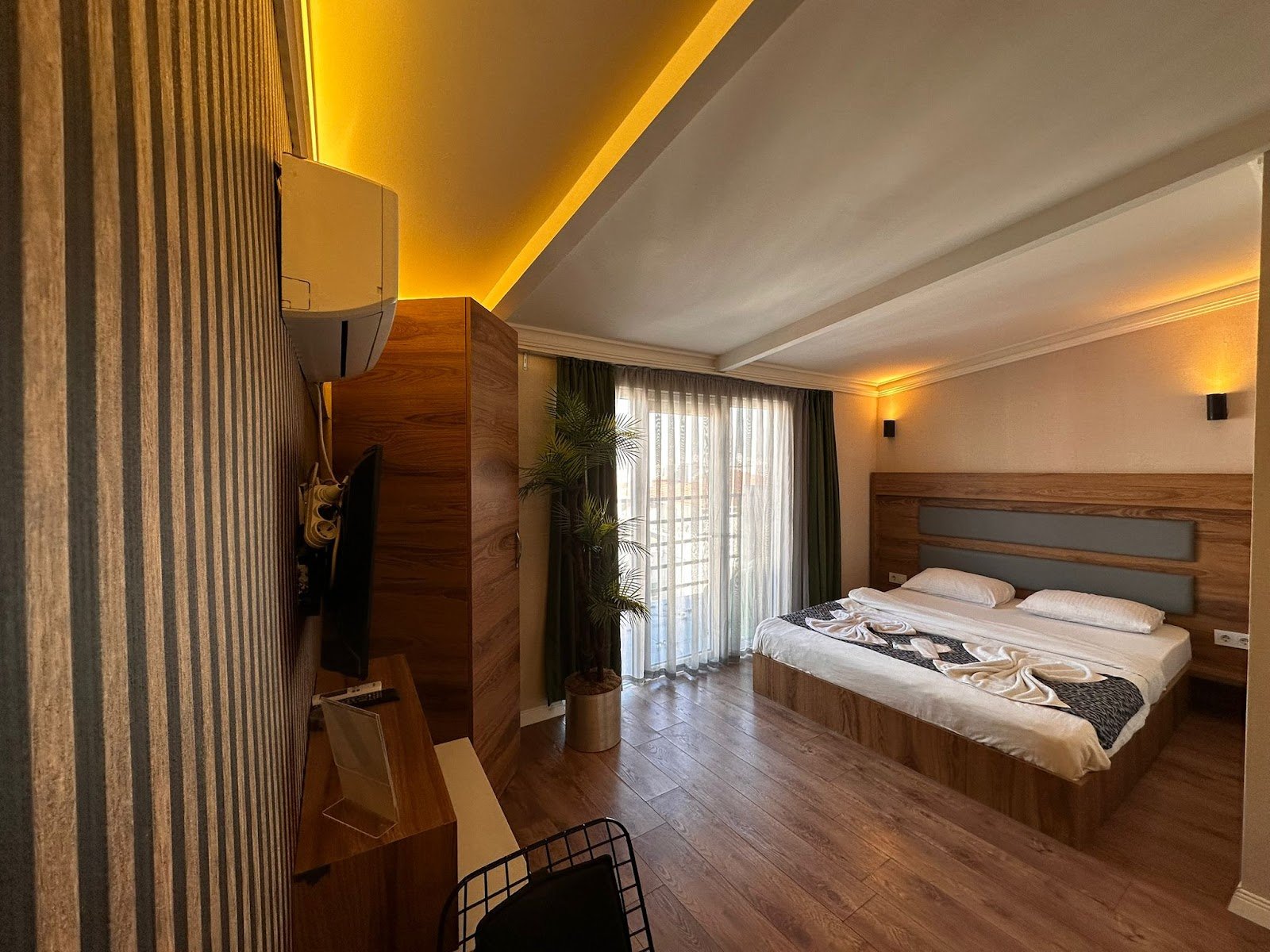 OTTO CITY Premium Suites photo 19