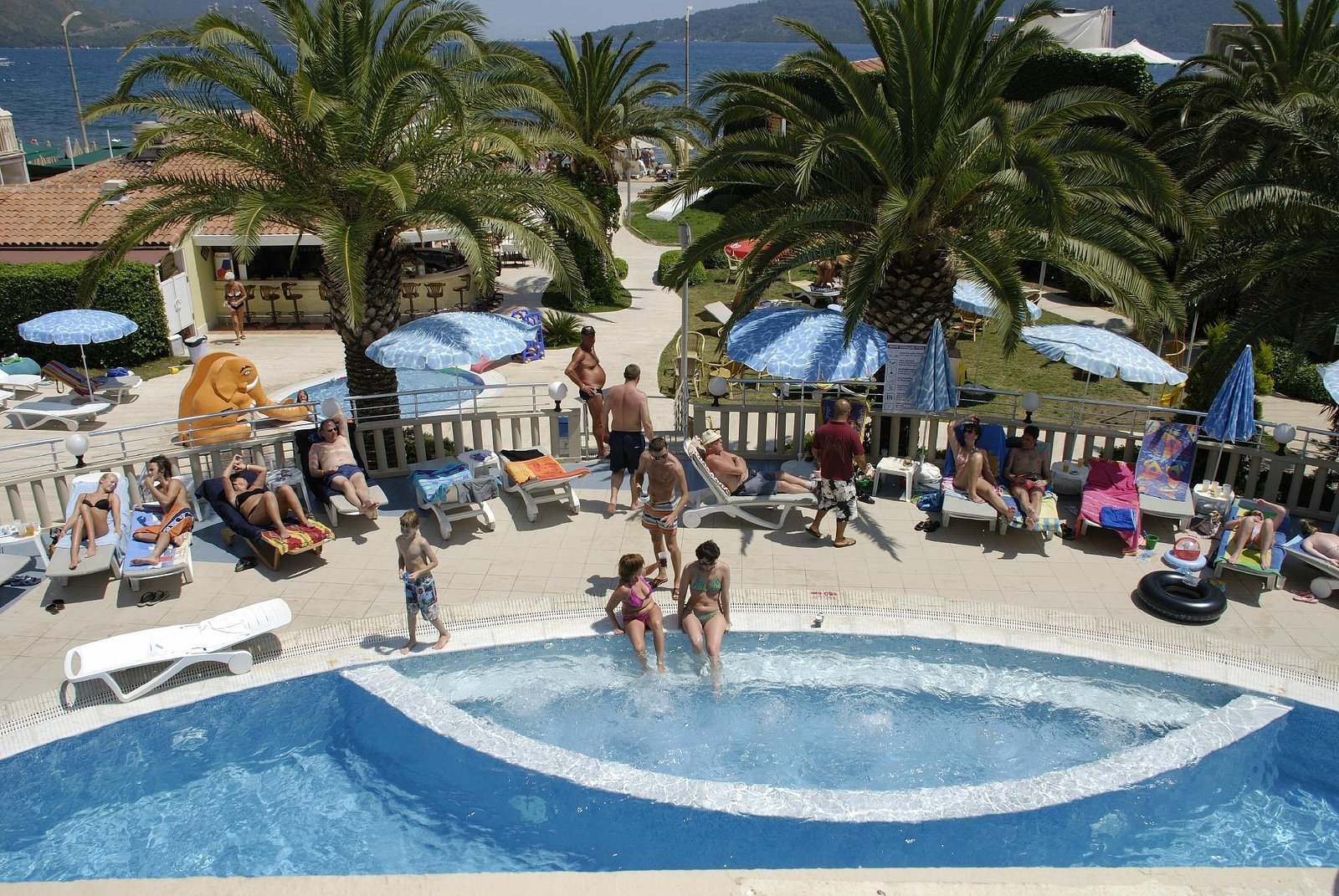 Orka Nergis Beach photo 8