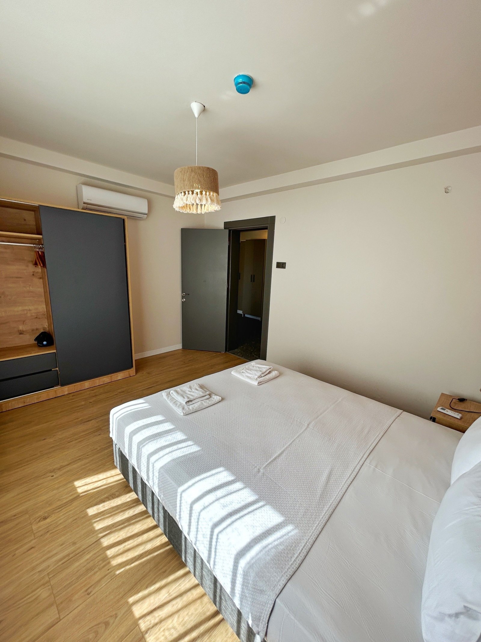 Loca Centre Suites photo 11