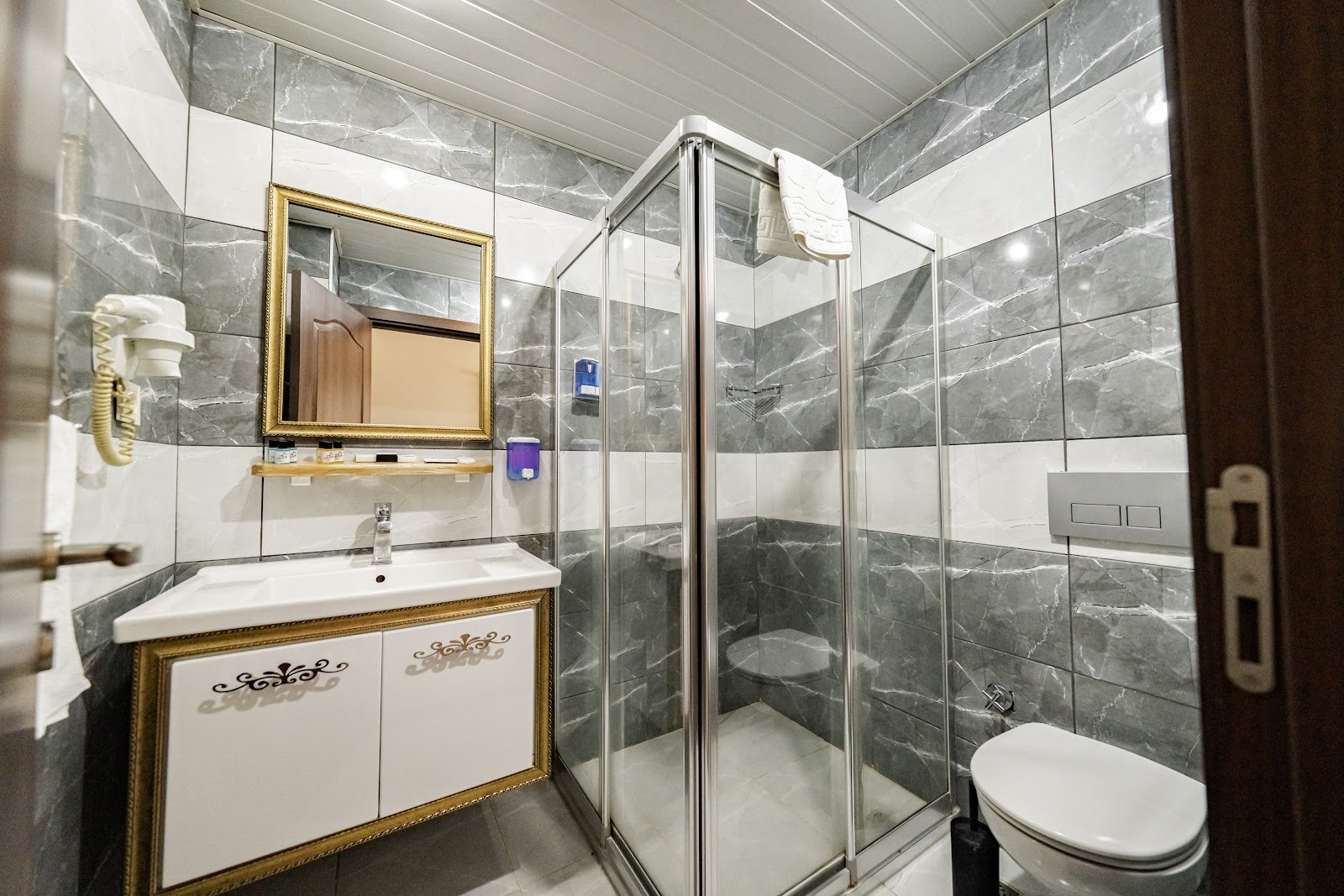 Grand Hamit Hotel photo 19