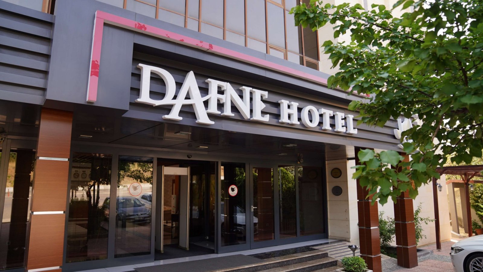 Dafne Hotel photo 2