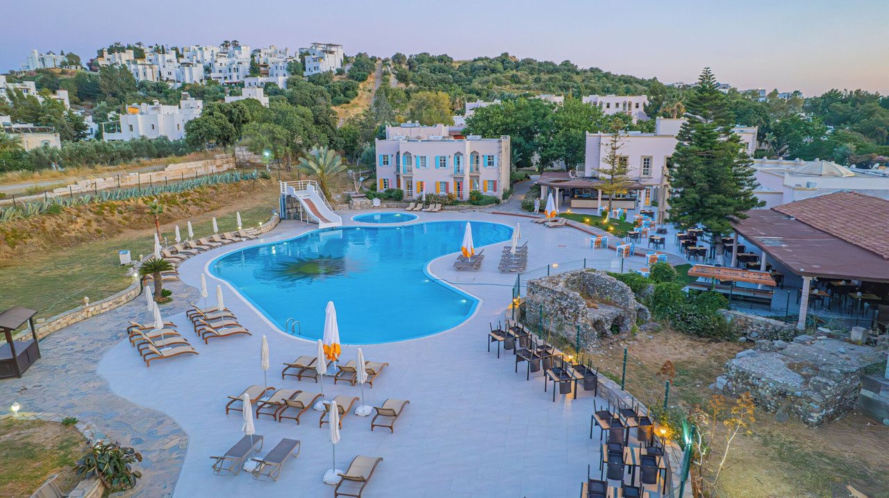 Alexander The Great Resort & Spa photo 2